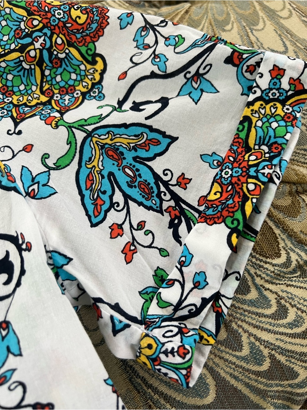 Jones New York White Floral Button-Up Shirt Size L - Picture 6 of 8